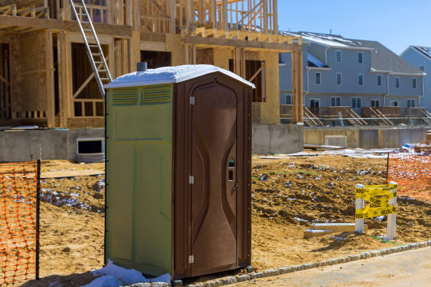Portable Toilet Options We Offer in Russiaville, IN
